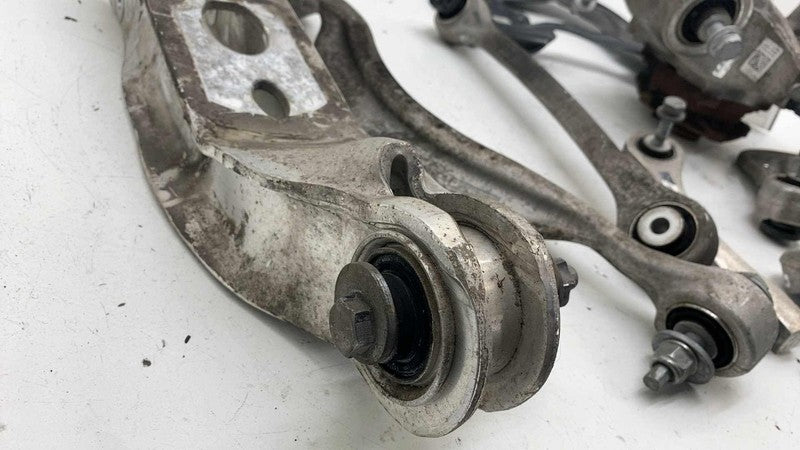 4KE505460C ⭕2019-2023 Audi e-Tron Rear Passenger Side Spindle Knuckle w/ Control Arm Right