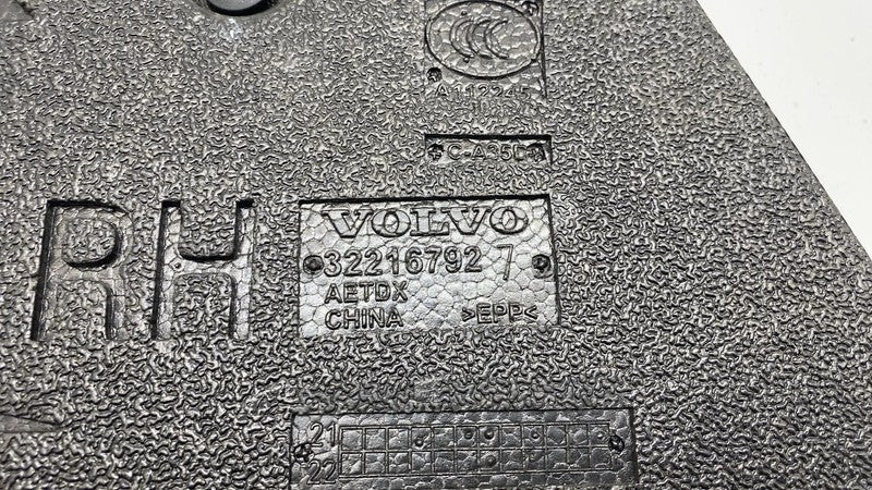 ⭕ 2023 Polestar 2 Rear Passenger Side Interior Part Right RH 32216792