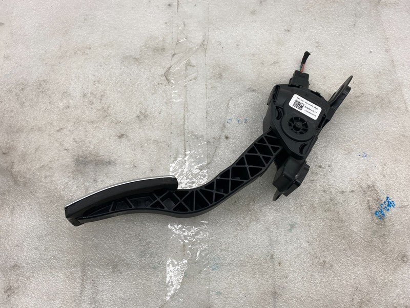 BE5C9F836AA ⭕ 2016-2020 Tesla Model X Accelerator Throttle Pedal Assembly OEM BE5C 9F836-AA