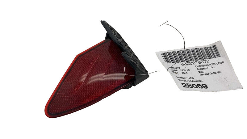 ⭕ 2012-2014 Tesla Model S Rear Driver Taillight Charge Port Cover Refl