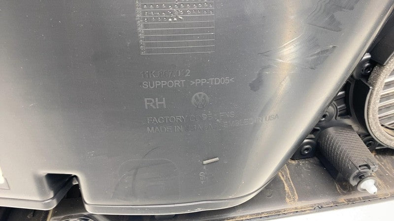 Front Door Trim Panel VOLKSWAGEN ID4 Right 25