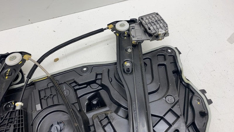 ⭕ 2020-2024 Model Y Front Left Window Regulator & Motor w/ Carrier 149