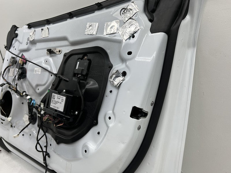 ⭕ 2016-2020 Tesla Model S Front Passenger Side Door Shell Panel Right