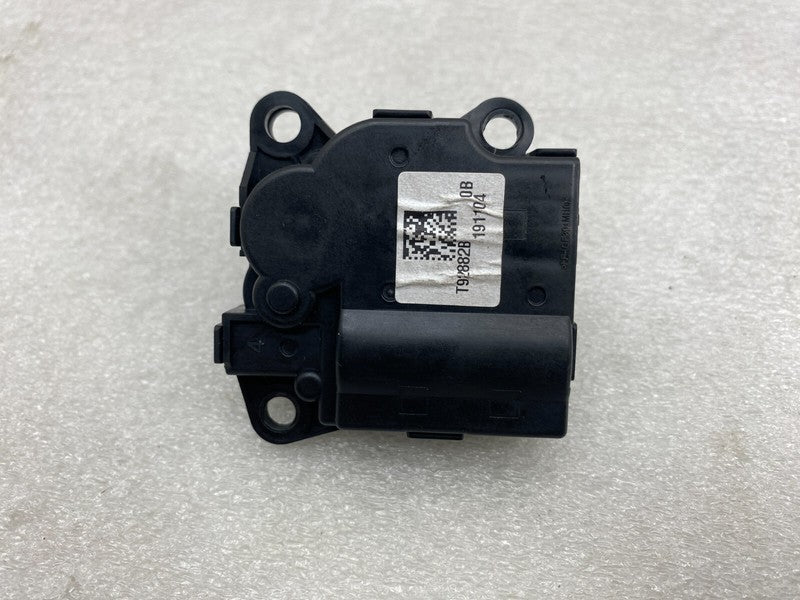 T92882B ⭕ 2017-2023 Tesla Model 3 Air Conditioning A/C Heater Blower Flap Motor Actuator