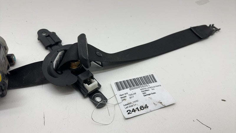 ⭕ 16-20 Tesla Model X Front Passenger Side 1st Row Seat Belt & Retract