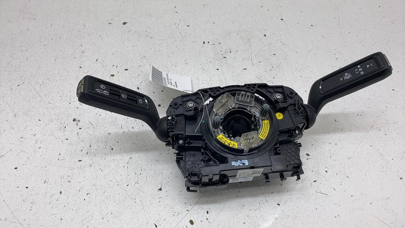 PT00039118F 22-24 Rivian R1S Steering Wheel Clockspring w/ Wiper & Gear Select Combo Switch