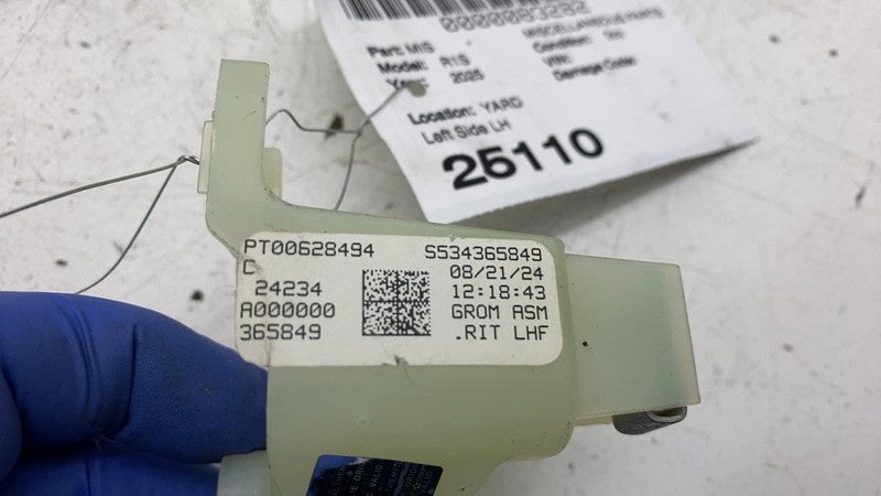 PT00628494 C ⭕ 2025 Rivian R1S Driver Side Misc Grommet Assembly Left S534365849 PT00628494-C