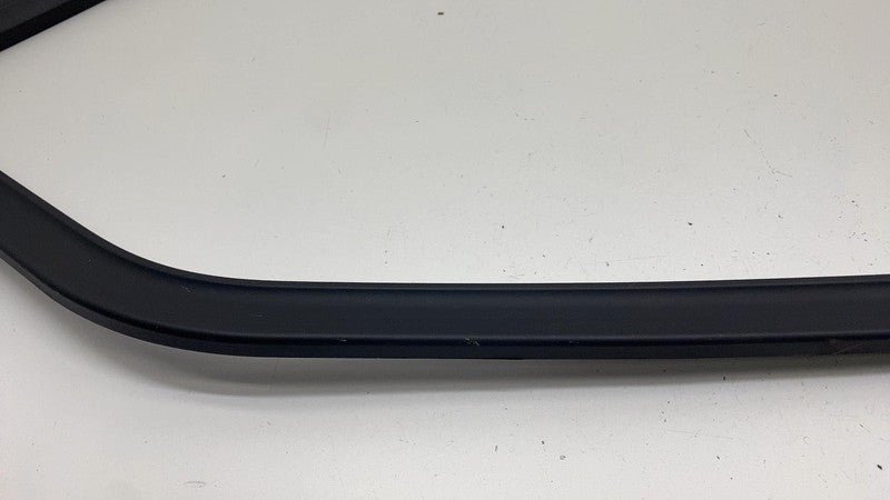 PT00001182-G ⭕ 2022-2024 Rivian R1T Front Right Side Door Interior Garnish Trim PT00001182-G