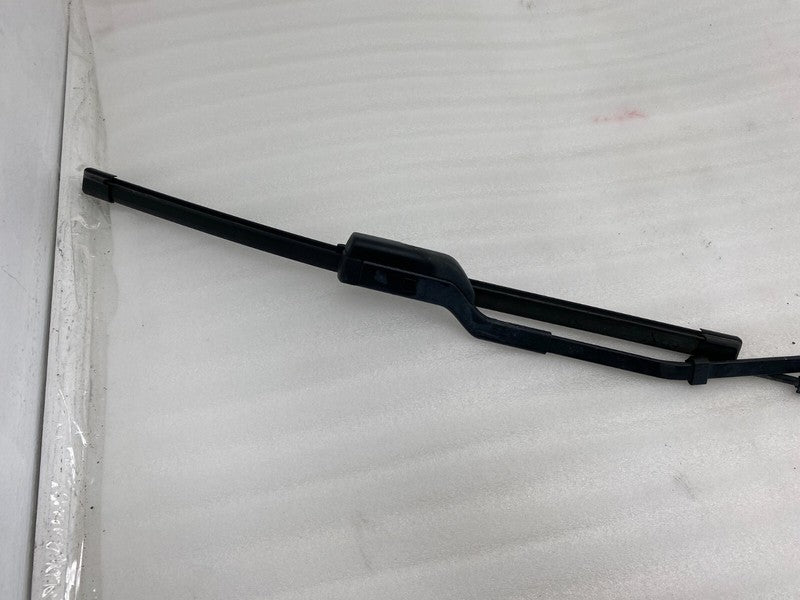 107672900B ⭕ 2017-2022 Tesla Model 3 Front Windshield Wiper Arm & Blade Right 1076729-00-B
