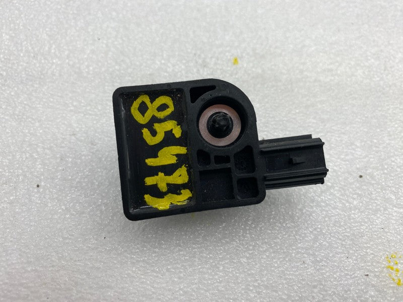 100527400B ⭕12-20 Model S Front Left or Right Acceleration Crash Impact Sensor 1005274-00-B