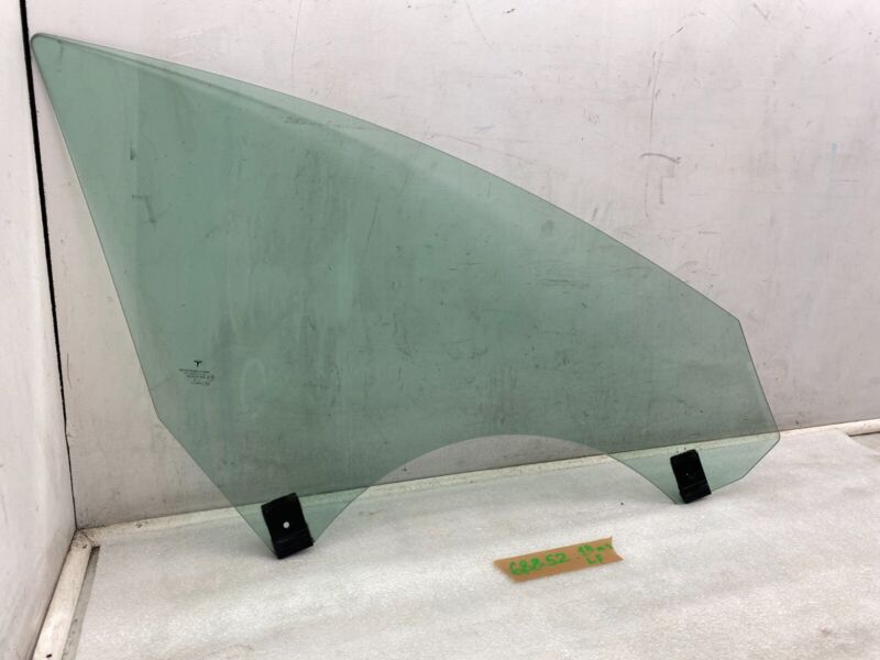 E9 43R-004530 2017-2020 Tesla Model 3 Front Driver Side Door Window Single Panel Glass Left LH
