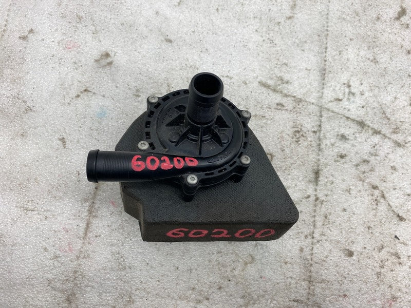 1067473 00 H ⭕2012-2020 Tesla Model S Coolant Auxiliary Water Pump Foam Isolated 1067473-00-H