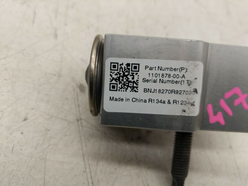 1101878 00 A 2017-2022 Tesla Model 3 M3 Air Conditioner AC HVAC Heater Core Valve Tube Sensor