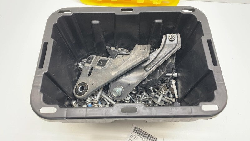 AV61101A80AF ⭕ 13-18 Ford C-Max Left & Right Crossmember Bracket w/ SET of Bolt Wheel Lug Nut