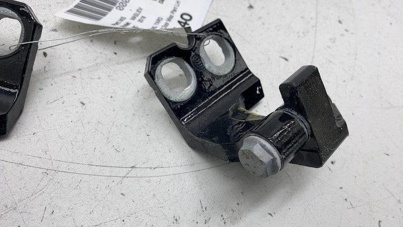 A048903 ⭕2017-2020 Maserati Levante Rear Driver Side Upper & Lower Door Hinge Black Left