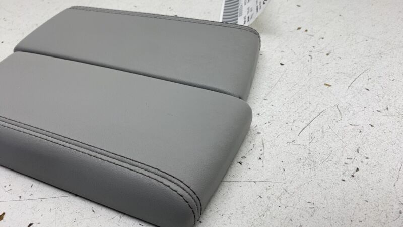102423909B 12-15 Model S Left & Right Center Console Armrest Pad 1024239-09-B/1024240-09-B