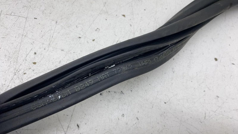 ⭕ 14-21 Maserati Ghibli Rear Trunk Deck Lid Body Weatherstrip Gasket Rubber Seal