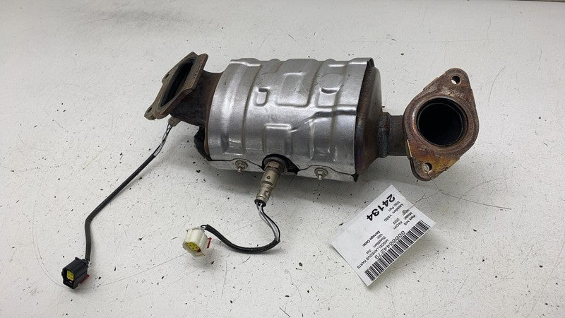 68365825AC ⭕ 2017-2024 Chrysler Pacifica Exhaust Manifold Assembly OEM 68365825AC