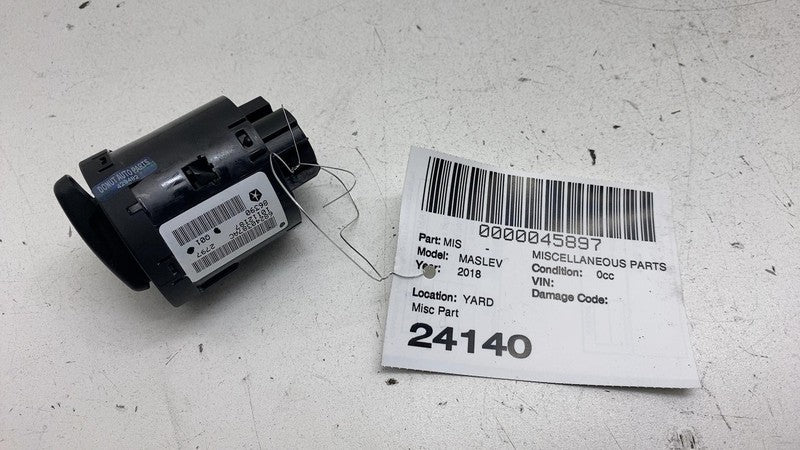 ⭕ 2017-2020 Maserati Levante Dash Headlight Head Lamp Control Switch 6