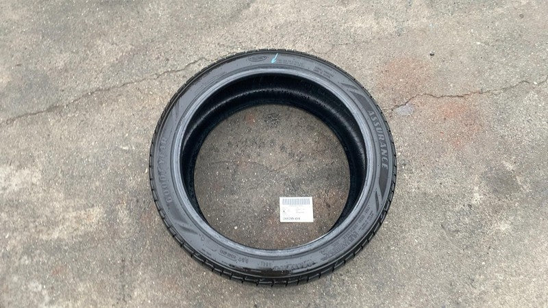⭕ Goodyear Assurance MaxLife Tire 235/40R19 96V