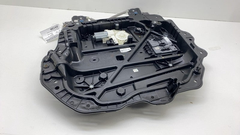 1805867 98 E 2024 2025 Tesla Cybertruck Rear Passenger Door Window Regulator w/ Motor Right