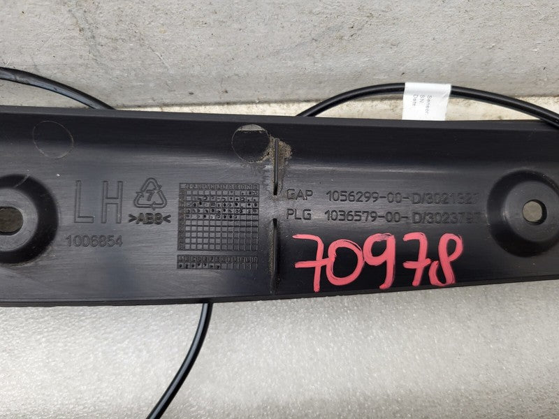 1056300 00 D ⭕16-22 Model X MX Rear Left & Right Trunk Cover Sensor 1056299-00-D/1056300-00-D