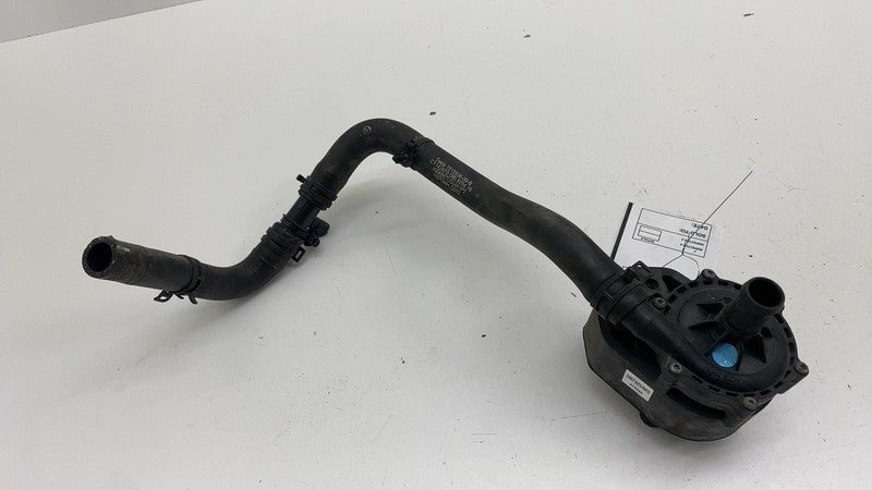 ⭕ 14-15 Mercedes-Benz B Electric Drive Battery Coolant Pump w/ Tube 10