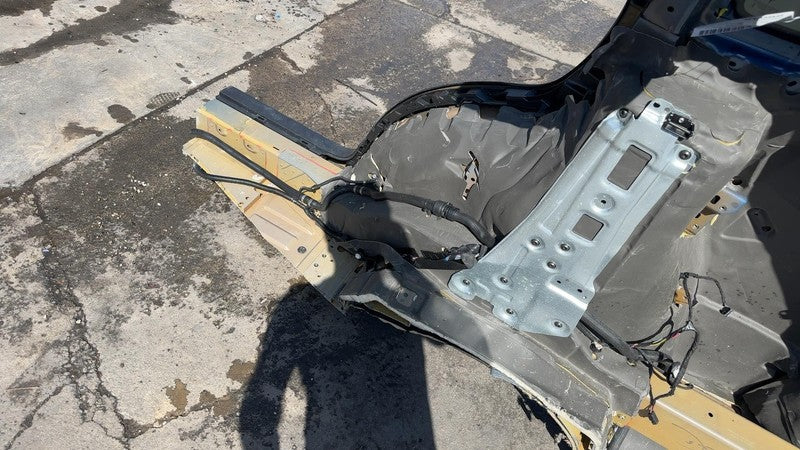 ⭕ 16-20 Tesla Model X Rear Quarter Fender Frame Panel Cut Out Right Bl