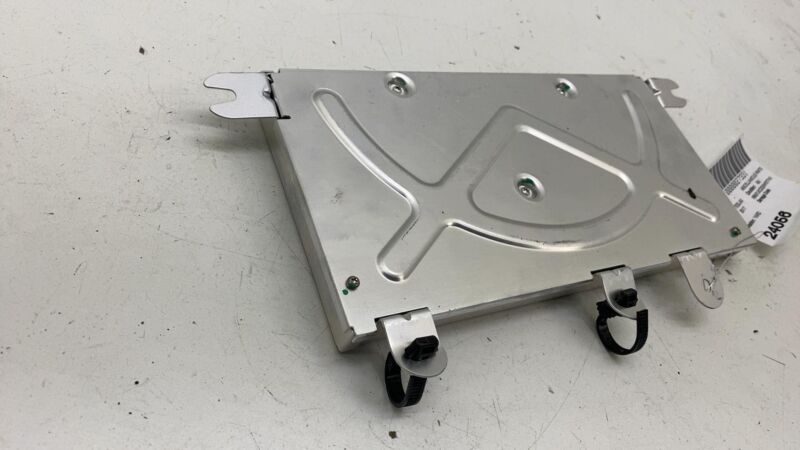 104545100H 2016-2020 Tesla Model X MX Central Body Control Module Computer 1045451-00-H OEM