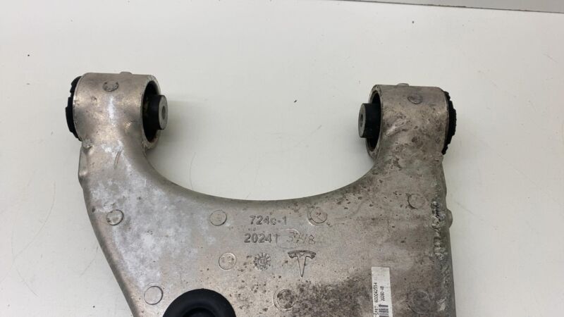 102141600A ⭕12-20 Tesla Model S Rear Left / Right Suspension Lower Control Arm 1021416-00-A