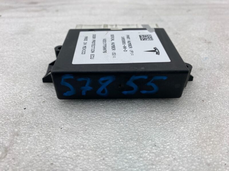 1055891 00 D ⭕16-23 Model X Falcon Door Controller Ultrasonic ECU Control Module 1055891-00-D