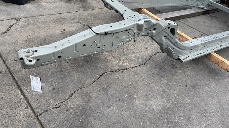 PT00031673D ⭕22-24 Rivian R1T R1S Chassis Main Suspension Body Frame Substructure