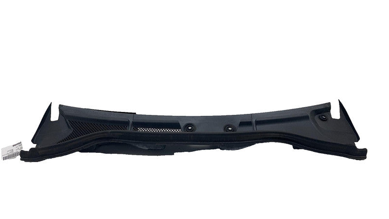 ⭕ 2014-2015 Mercedes-Benz B Electric Drive Front Wiper Cowl Trim Panel