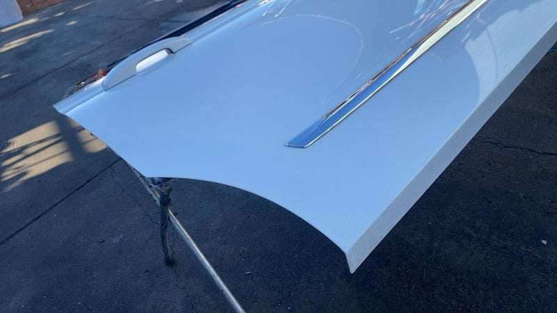 ⭕ 2018-2021 Lincoln Navigator Rear Passenger Side Door Shell Panel Whi