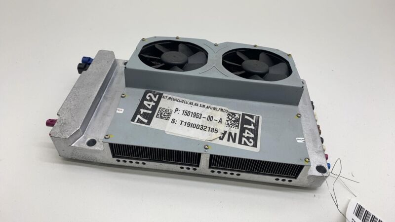 150195300A 2016-2020 Tesla Model S X Autopilot Module Self-Driving ECU Computer 3.0 Fused