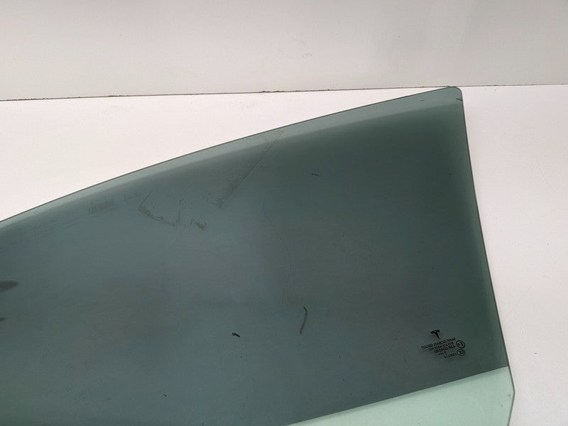 43R-004530 ⭕ 17-19 Tesla Model 3 Front Passenger Door Window Glass Right RH (Single Pane)