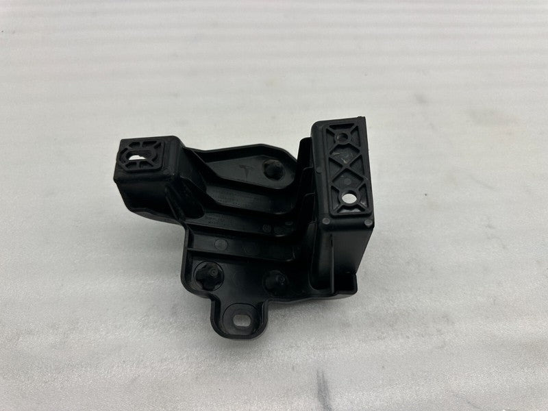 112842900C ⭕ 2016-2020 Tesla Model X Rear Radar Sensor Bracket Support HW2.5 1128429-00-C