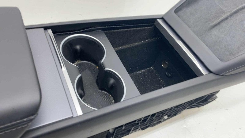 1982882-24-F ⭕ 24-25 Tesla Model 3 Front Center Console Armrest & Storage Compartment GEN 3