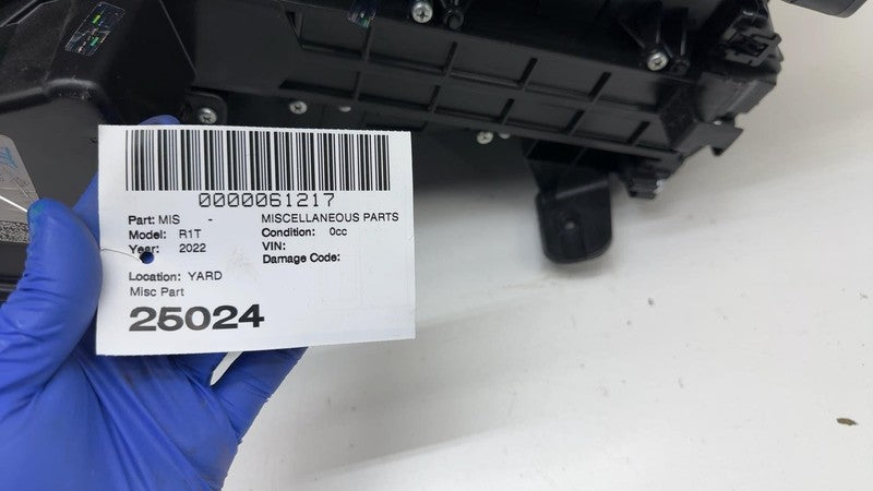 PT00001821-P ⭕ 2022-2024 Rivian R1T Front Heater Core Control Box Blower Housing PT00001821-P