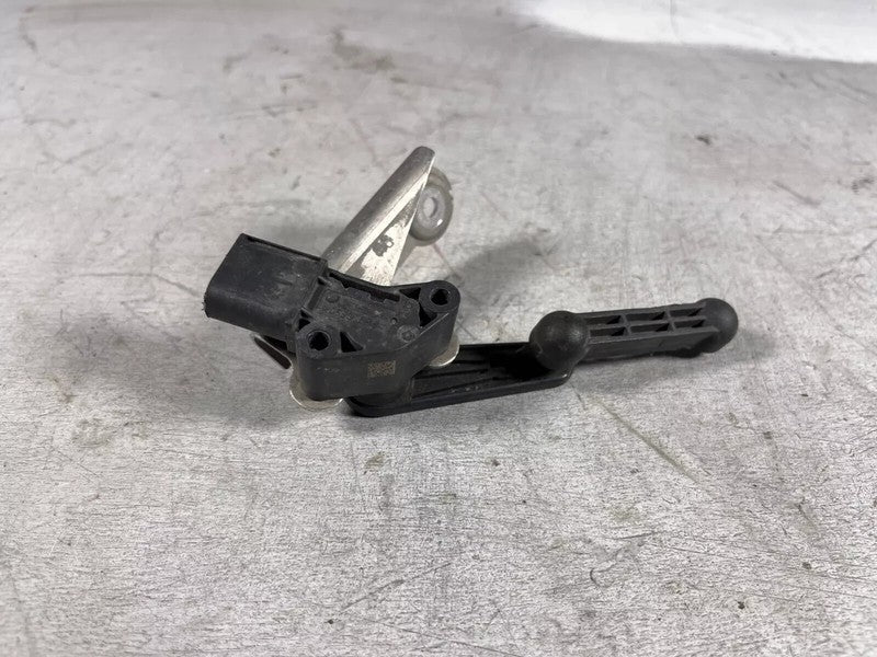 102794600B ⭕ 12-20 Model S X Front Right Air Suspension Height Level Sensor RH 1027946-00-B