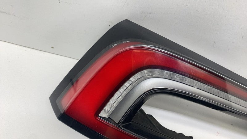 1691498-00-F ⭕ 24-25 Model 3 Rear Driver Side Taillight Quarter Tail Lamp Left 1691498-00-F