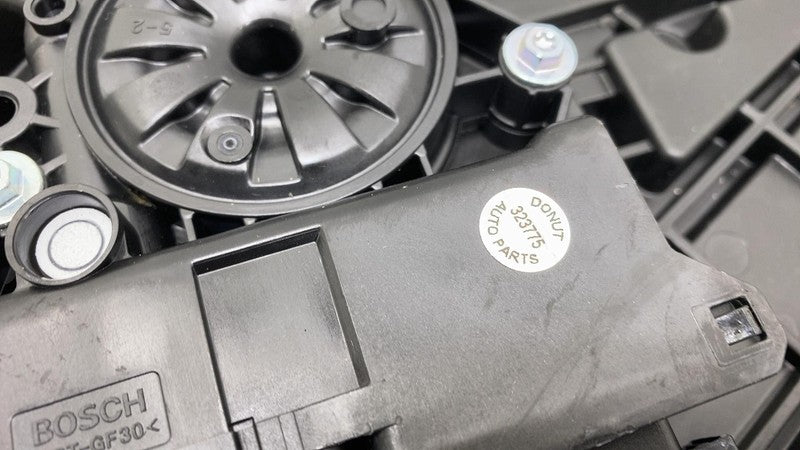 82480CV010 2022-2024 Kia EV6 Front Passenger Door Window Regulator & Motor + Carrier Right