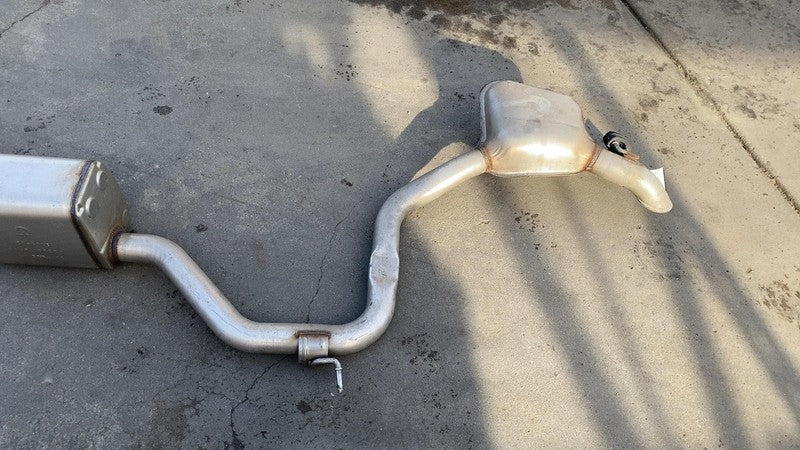 2017-2024 Chrysler Pacifica Exhaust Muffler Pipe & Resonator FWD Assembly OEM