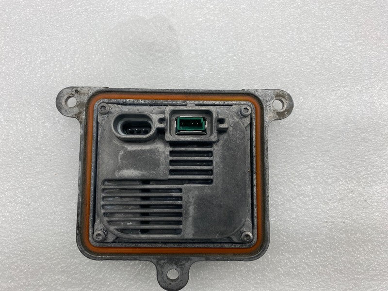 E1 10R-044663 ⭕ 12-15 Model S Front Headlight HID Head Lamp Ballast Control Module A71154400DG