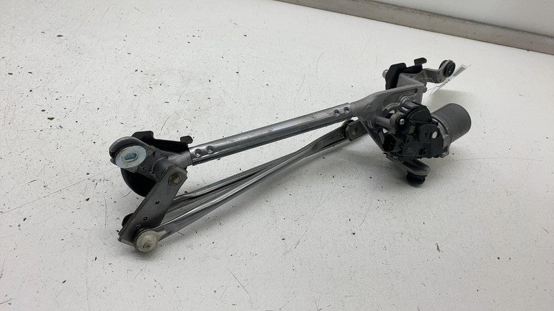 86511SJ010 2019-2020 Subaru Forester Front Windshield Wiper Motor & Linkage Assembly OEM