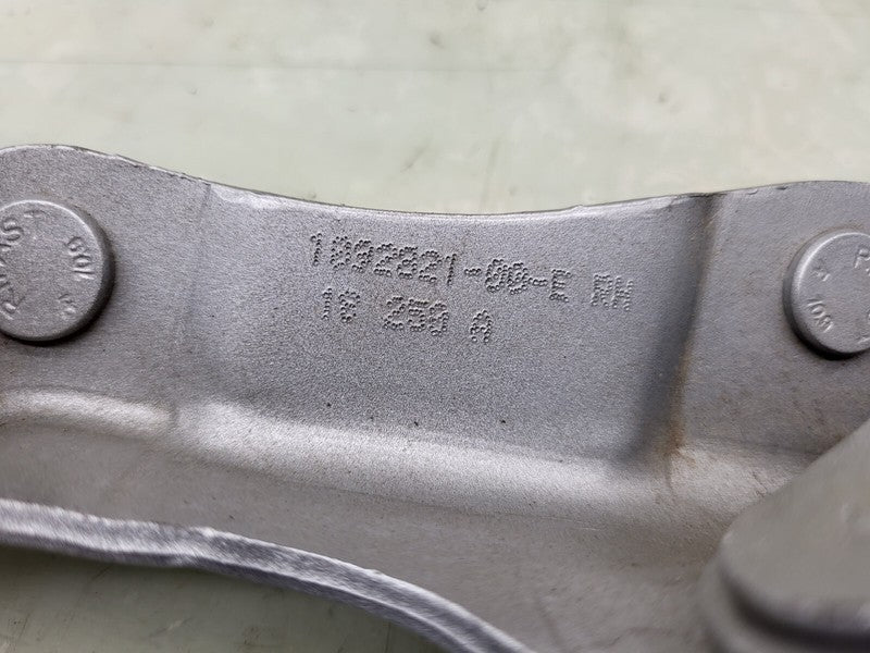 103232100E ⭕ 17-20 Tesla Model 3 Rear Tailgate Trunk Lid Liftgate Hinge Right 1092821-00-E