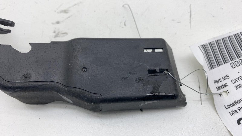 9Y0 823 188 B ⭕ 2019-2024 Porsche Cayenne Front Right Bonnet Hood Hinge Trim Cover 9Y0823188B