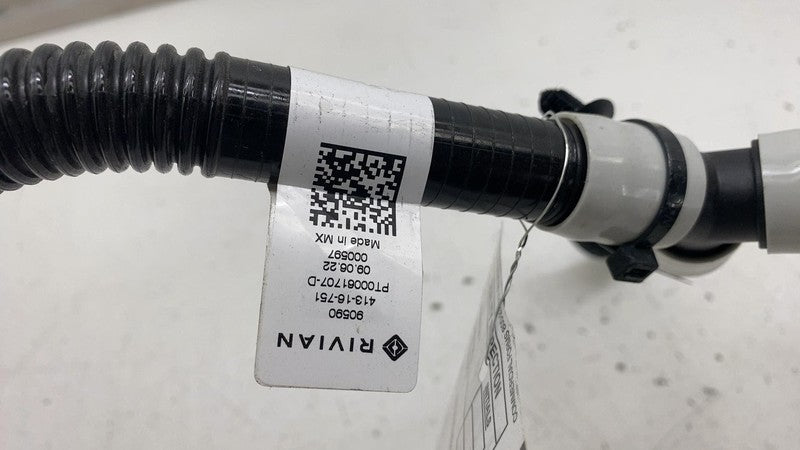 PT00061707D ⭕ 2022-2024 Rivian R1T R1S Powertrain Pump Coolant Hose Tube Pipe PT00061707D