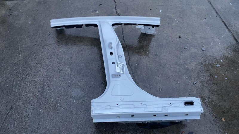⭕ 2023-2025 Toyota Prius Passenger Side Center B-Pillar Body Frame Cut