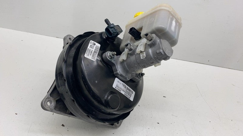 ⭕ 11-18 Jeep Wrangler Power Brake Booster Master Cylinder & Reservoir